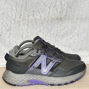 New Balance Womens Grey/Blk/Purple 410 V8 Trail Running Sneakers Shoes SZ 7